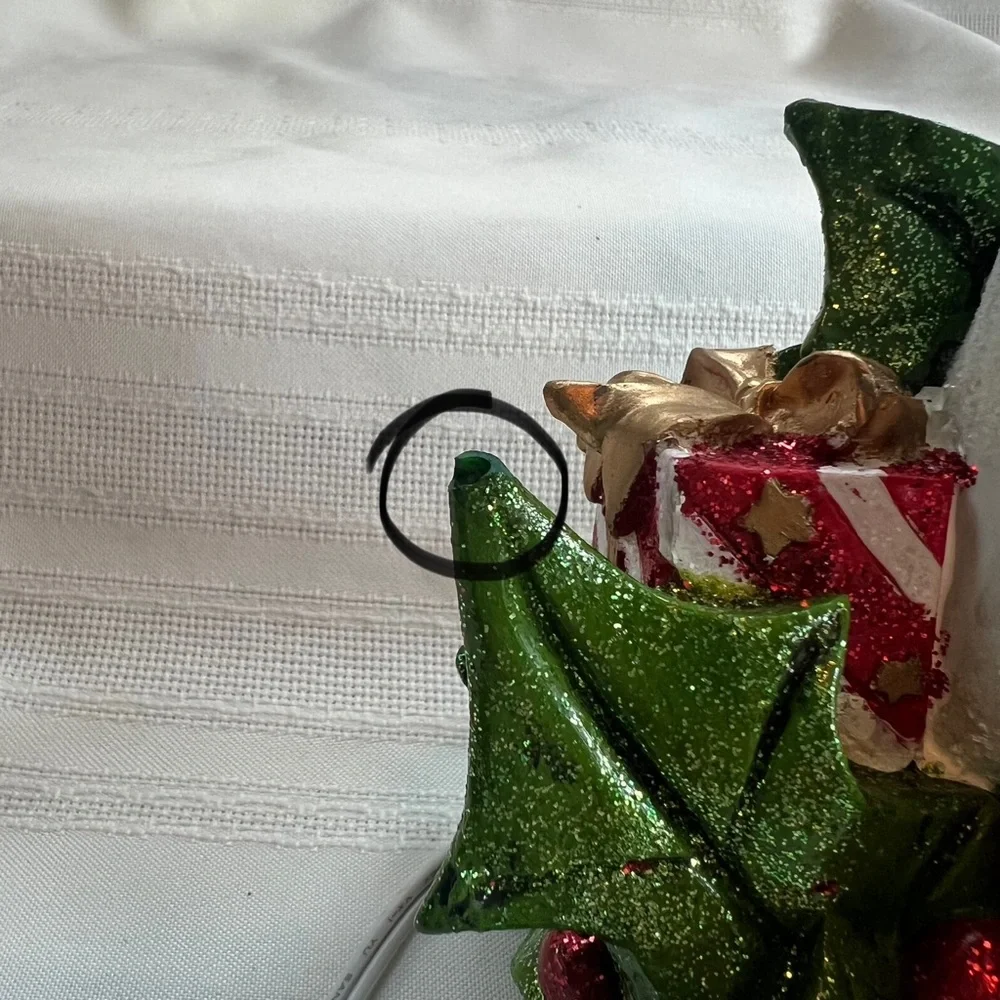 Vintage‎ LED Candle Lamp Corded Electric Glittery Holly Berries Gift Boxes